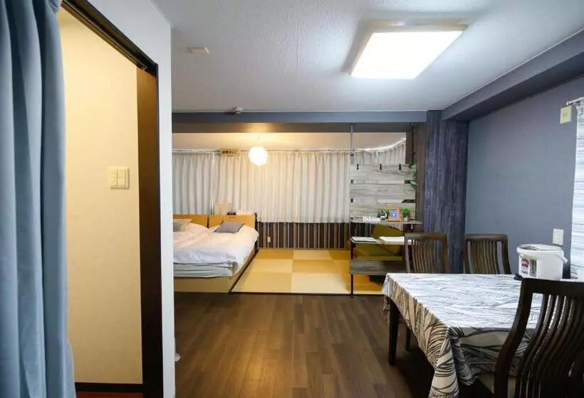 هتل Yiyihouse Shinsaibashi