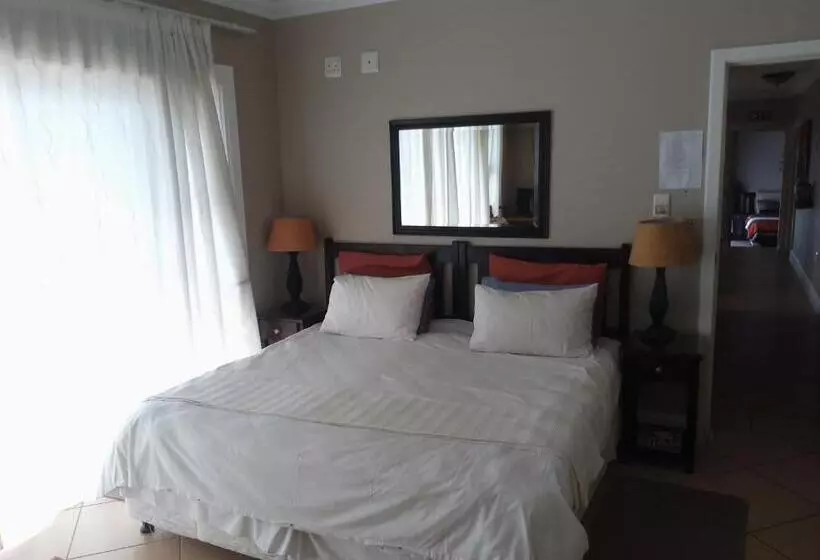 ペンション Aloe Inn Guesthouse