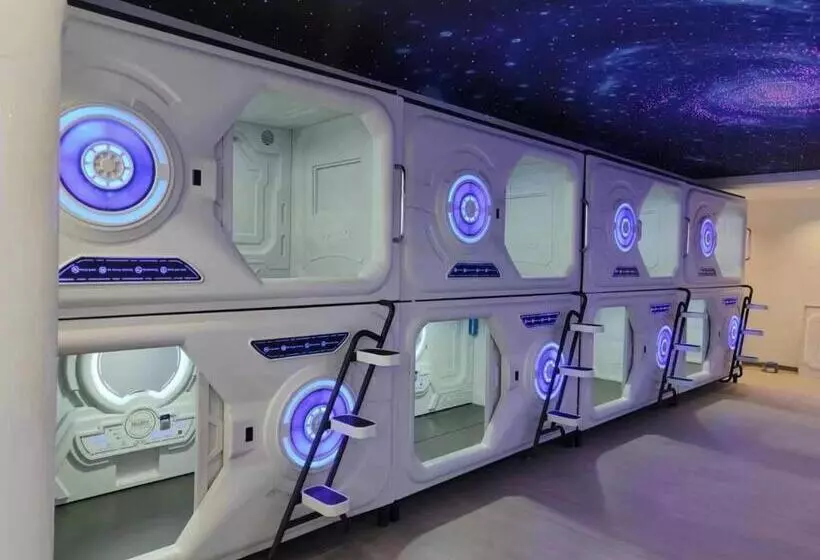 Majatalo Bambu Hostel Capsules