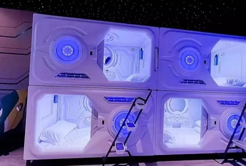 Majatalo Bambu Hostel Capsules