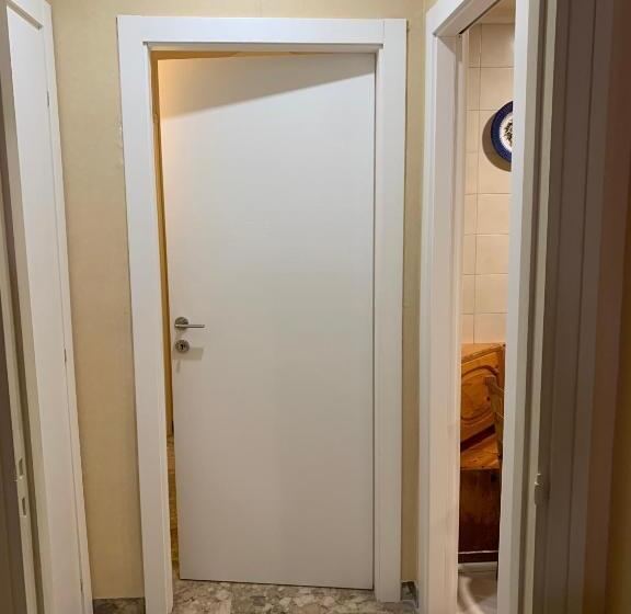 پانسیون Domus Diocleziano