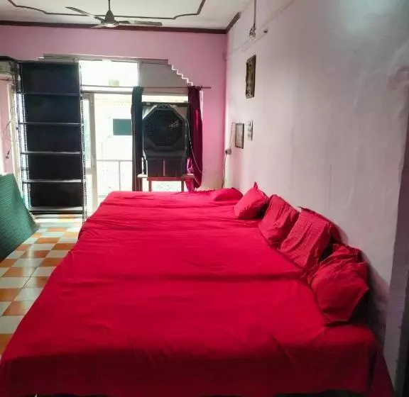 ペンション Kanti Devi Seva Sadan