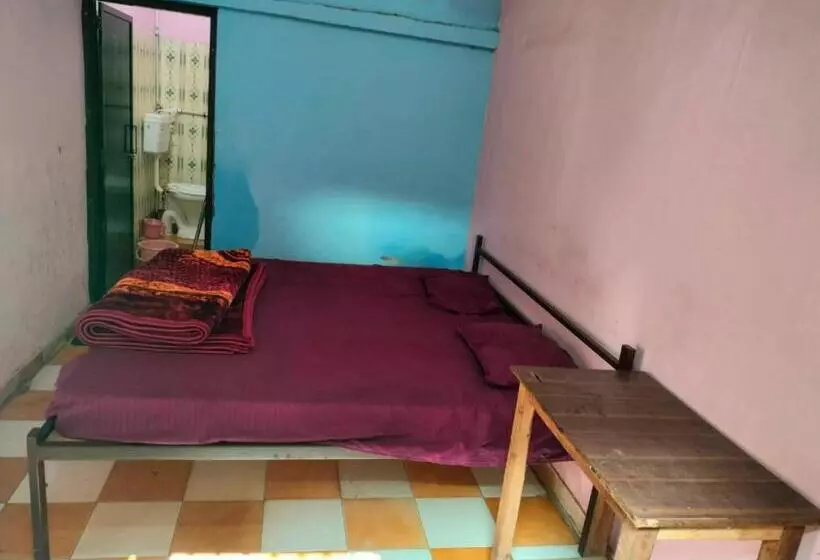 ペンション Kanti Devi Seva Sadan