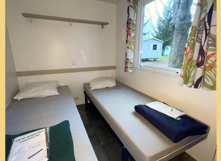 膳宿费 Le C24   Charmant Bungalow Tout équipé Pour 4 Avec Tv