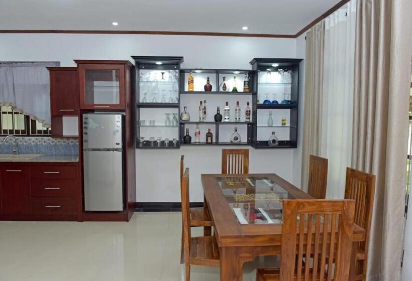 بنسيون Sri Ranana Villa