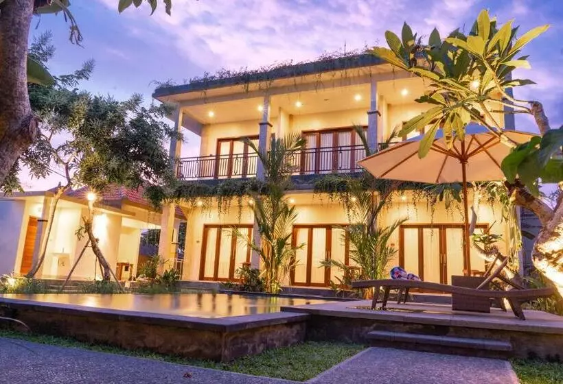 Majatalo Tiny S House