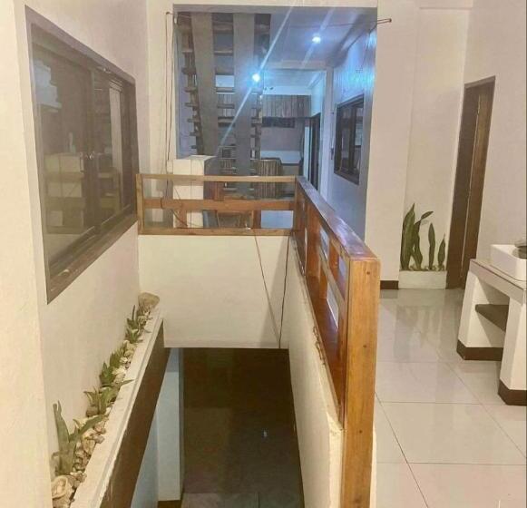 리조트 Fumiko Rina Acop