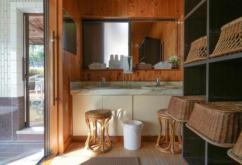 Ryokan Lt Kitchen 湯河原