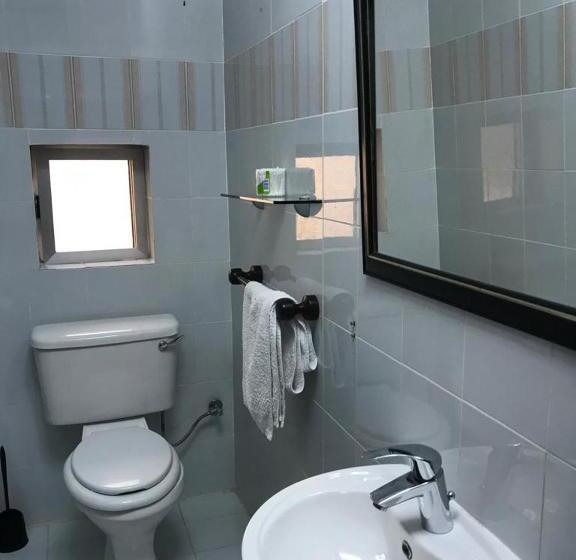 هاستل Eem Only Girls Student Residence