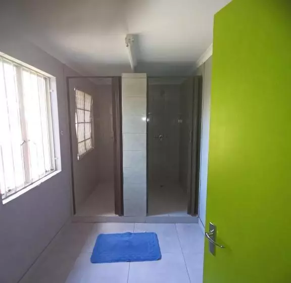 Retkeilymaja Prime Guest Inn