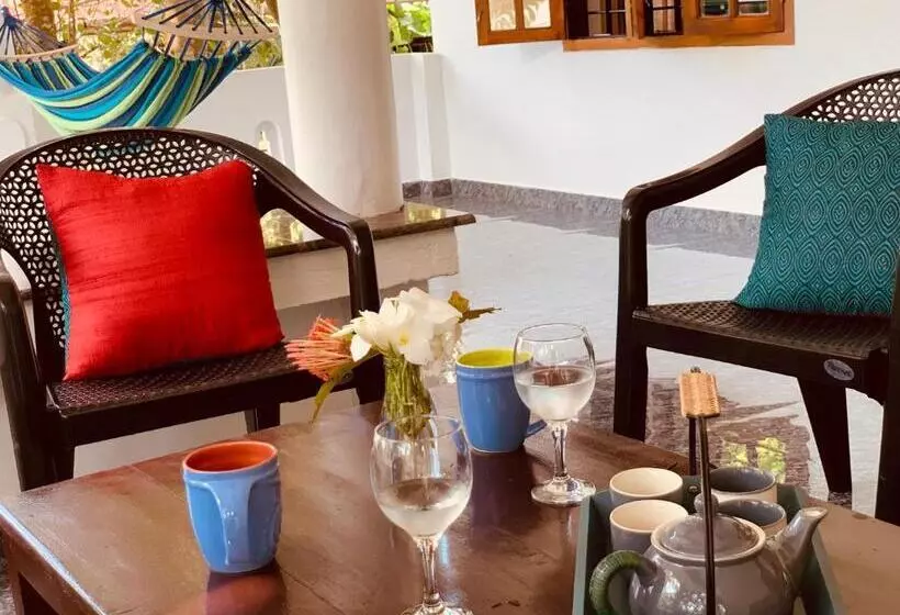تختخواب و صبحانه Villa Mandala Guest House