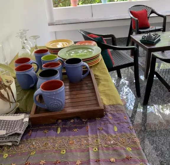 تختخواب و صبحانه Villa Mandala Guest House
