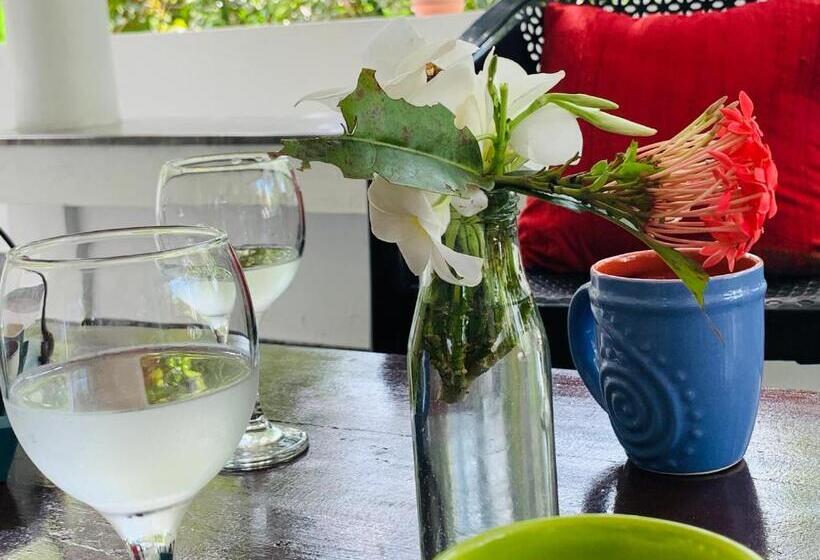 مبيت وإفطار Villa Mandala Guest House