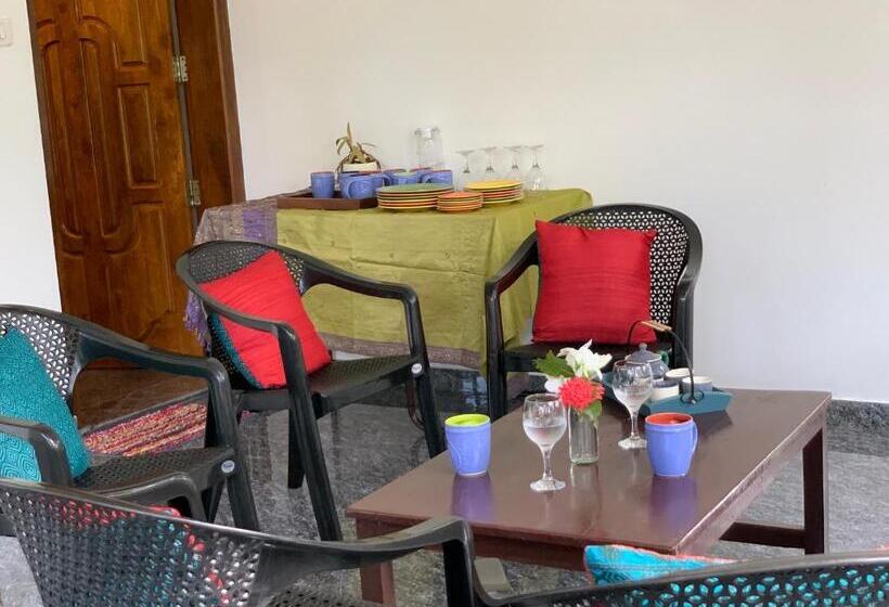 مبيت وإفطار Villa Mandala Guest House