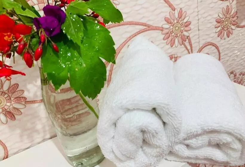 تختخواب و صبحانه Villa Mandala Guest House