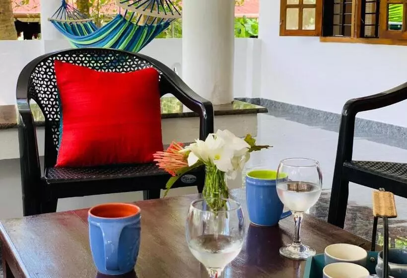 تختخواب و صبحانه Villa Mandala Guest House