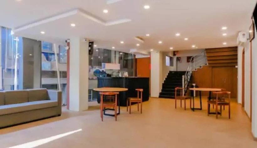 ホテル Ambika Grand