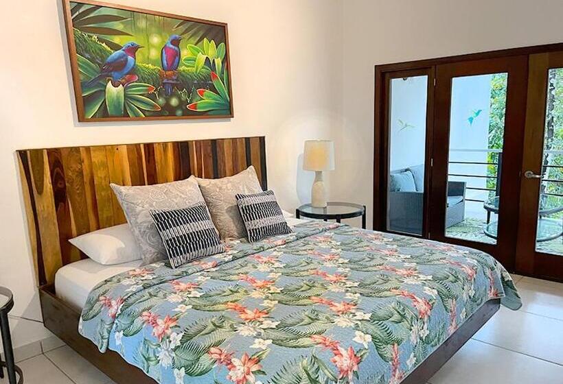 בית מלון כפרי Aracari Lodge & Jungalows