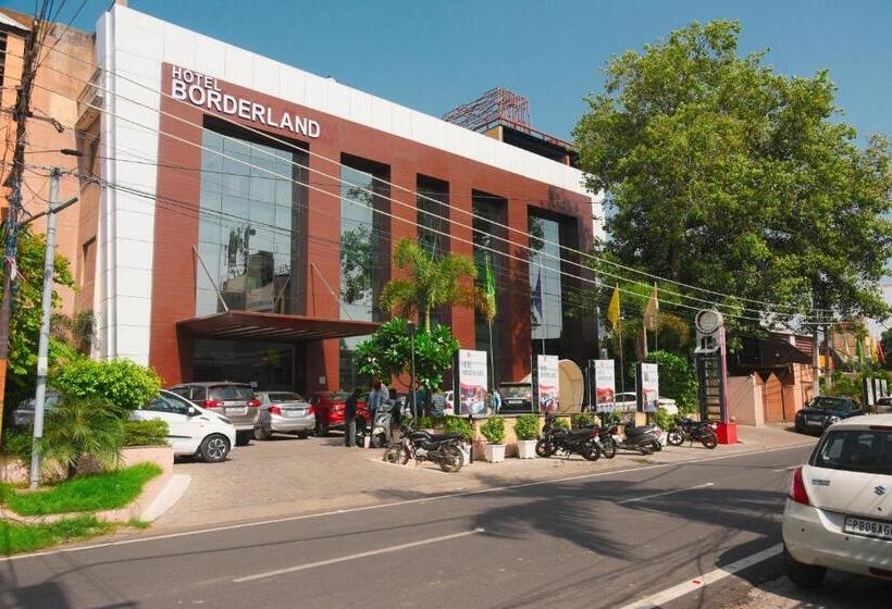 בית מלון כפרי Borderland