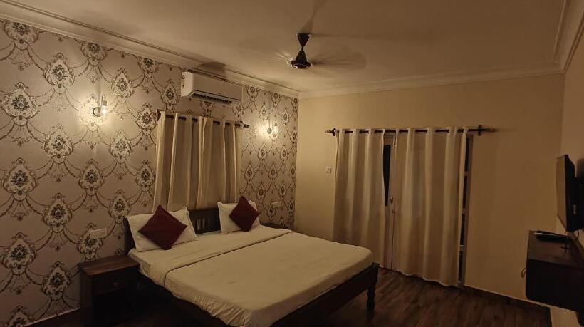 酒店 Budget Baga Beach Resort Goa