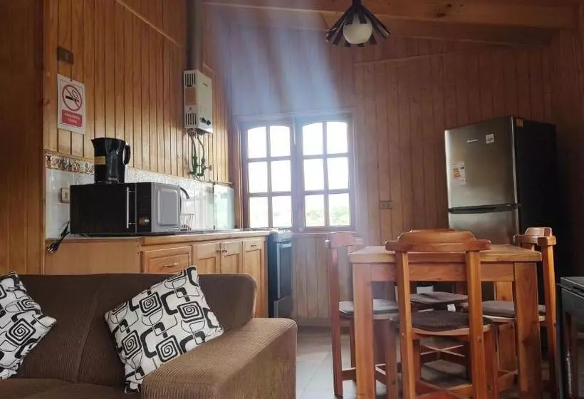 ホテル Cabañas Y Restaurante Ruta 7 Sur