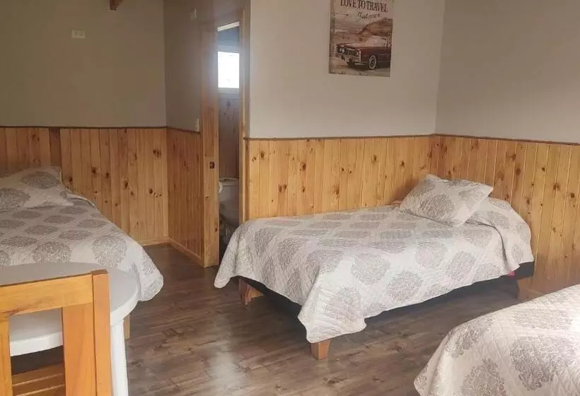ホテル Cabañas Y Restaurante Ruta 7 Sur