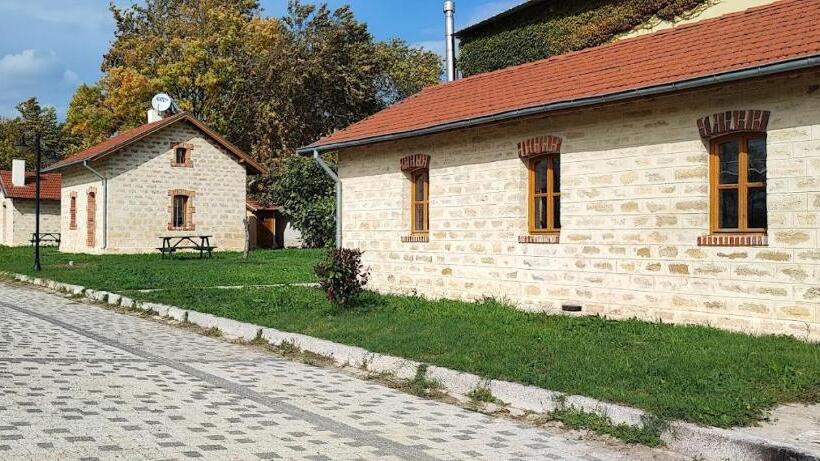 בית מלון כפרי Doğa İstasyon