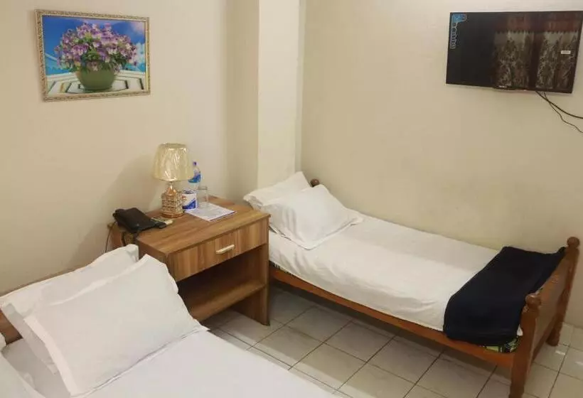 هتل Grand Amir International