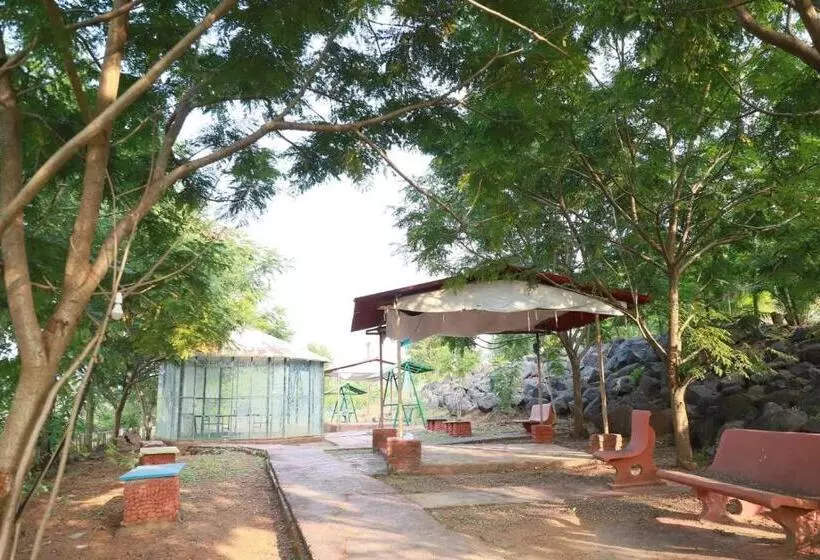 ホテル Sound Rio Retreat Karjat
