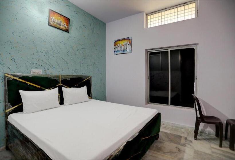 فندق Spot On Ljp Farm House