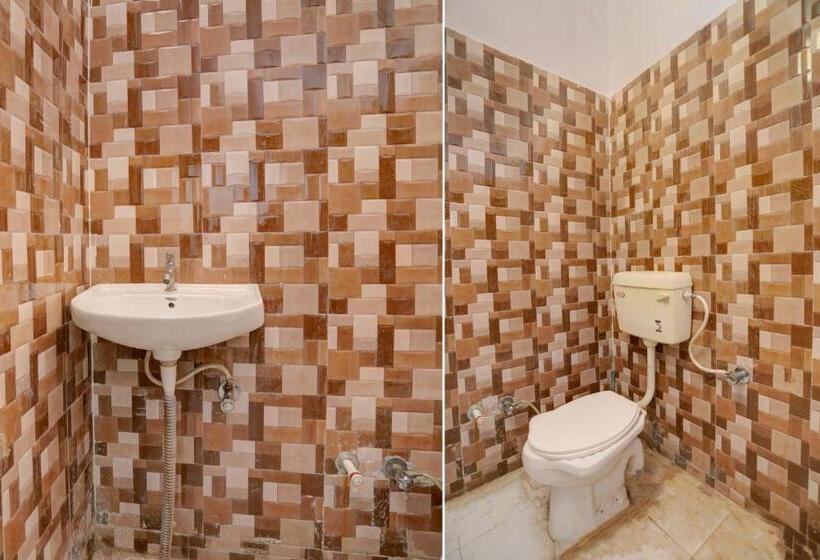 فندق Spot On Ljp Farm House