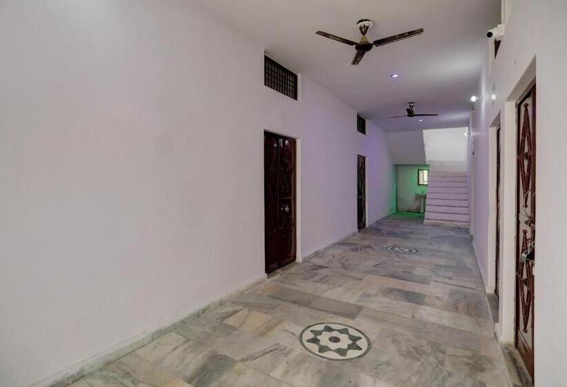 فندق Spot On Ljp Farm House