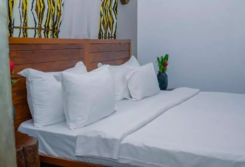 ホテル Tulivu Kilimanjaro Retreat And Campsite