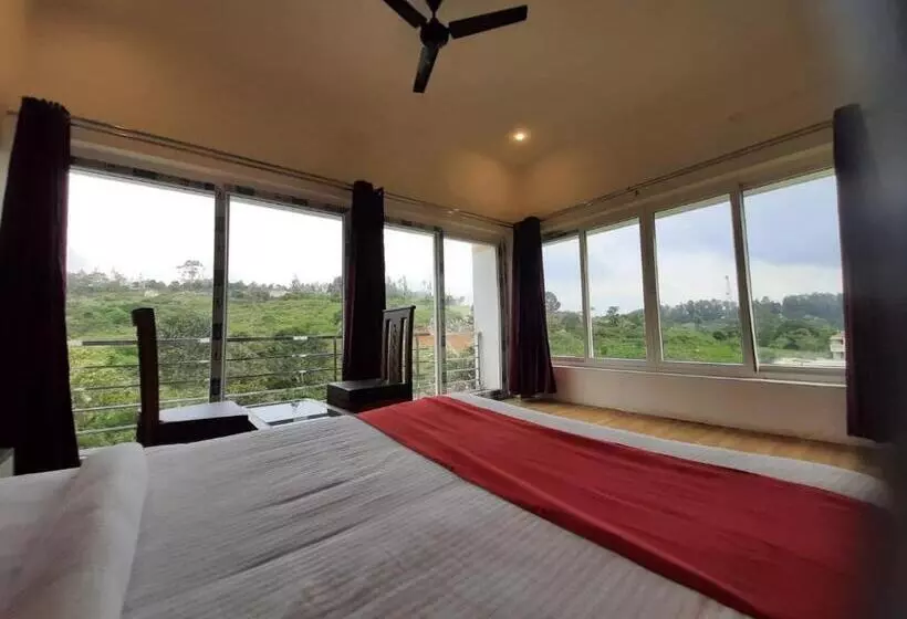 Leos Hotels