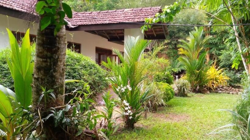 펜션 Cinnamon Eco Villa Mirissa