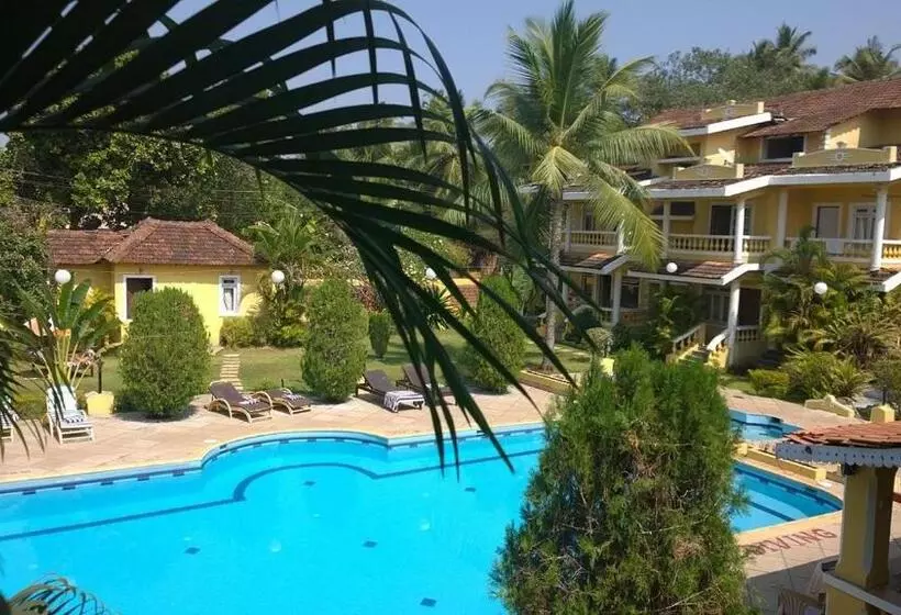 リゾートホテル Holiday Beach Reosrt, Velsao Goa