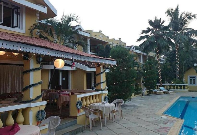 リゾートホテル Holiday Beach Reosrt, Velsao Goa