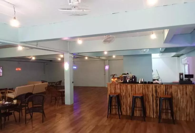 Tiki Tribe Bar & Hostel