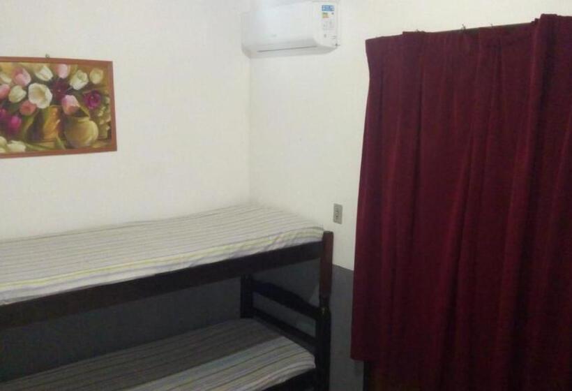 ユースホステル Pousada Fred Tour