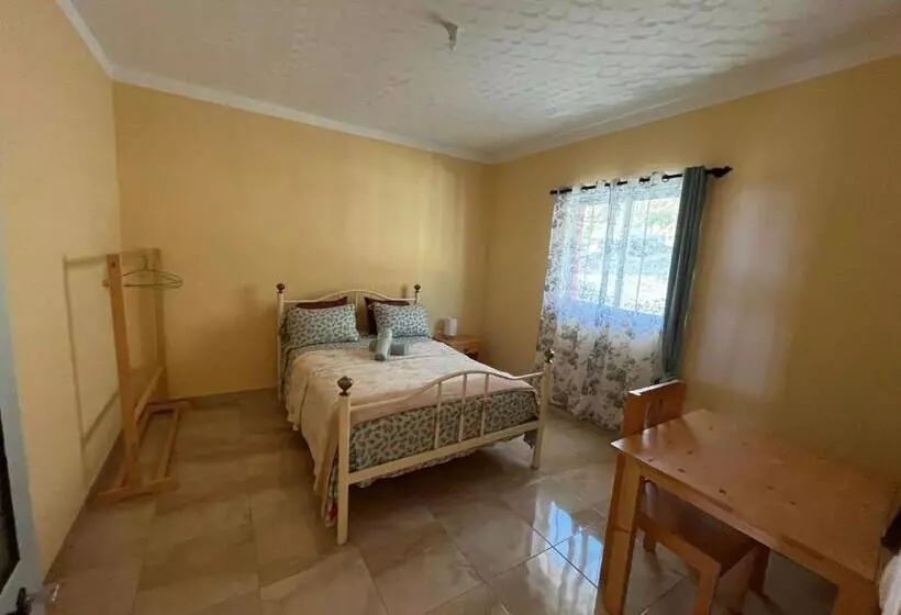 تختخواب و صبحانه Casa Adriano & Filomena