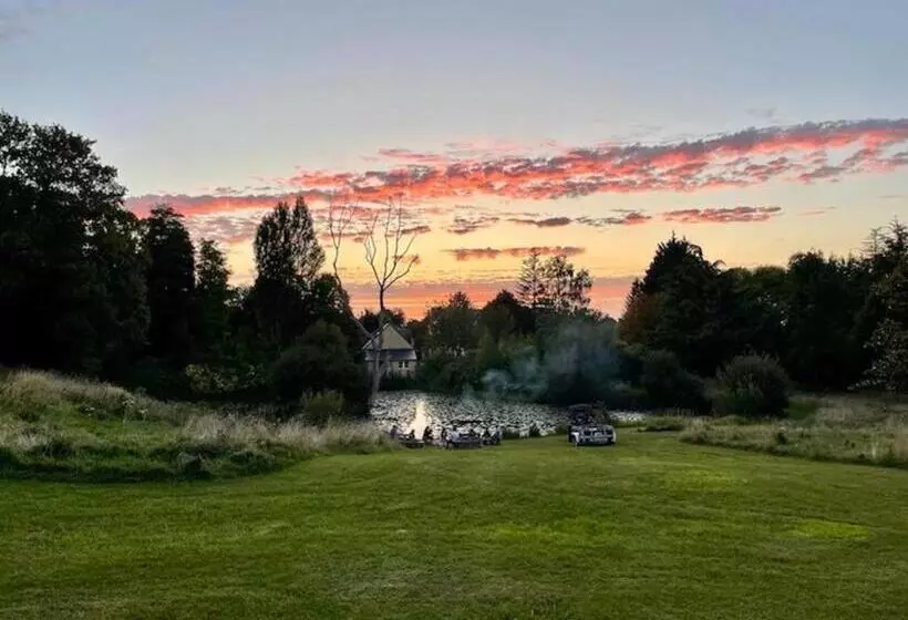 Aamiaismajoitus (B&B) Château La Chevalerie   24h Du Mans
