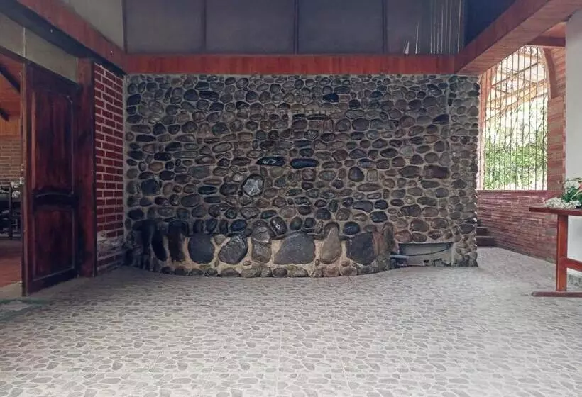 ベッドアンドブレックファースト Hacienda San Rene