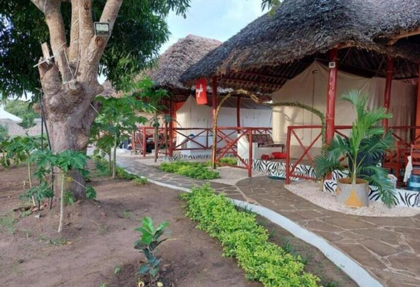 تختخواب و صبحانه Judy’s Campsite