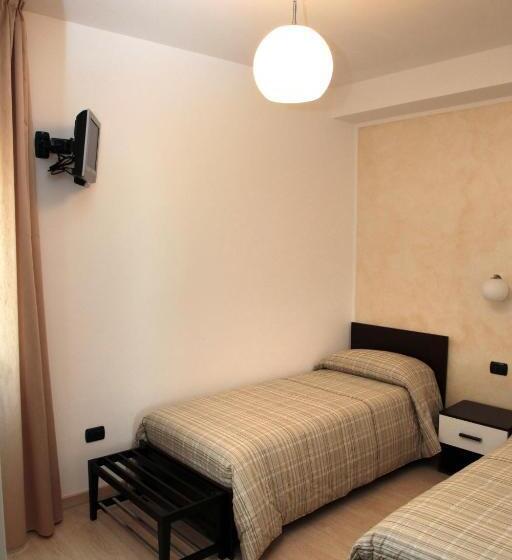 مبيت وإفطار Room And Breakfast Luciana Sant Elia A Pianisi