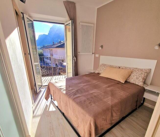 مبيت وإفطار Sentieri Del Garda