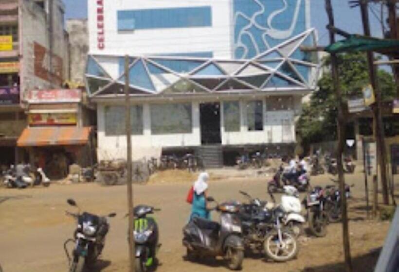 ホテル Celebration Bar And Restaurant Maharashtra