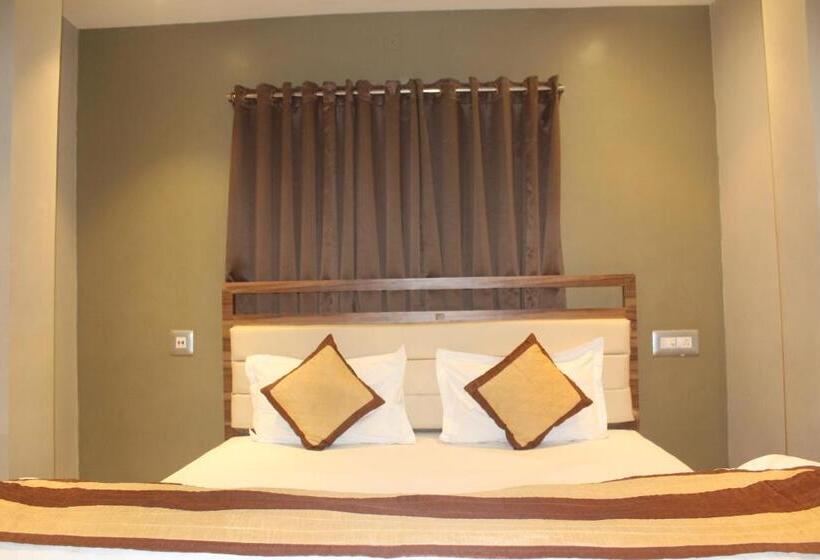 فندق Oishi Plaza