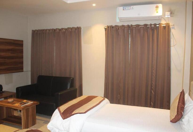 فندق Oishi Plaza