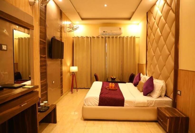 Hotel Perfect Stayz Premium Haridwar