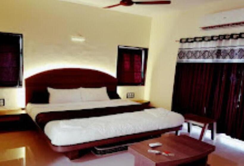 Отель Prabhusrushti Agro,satara